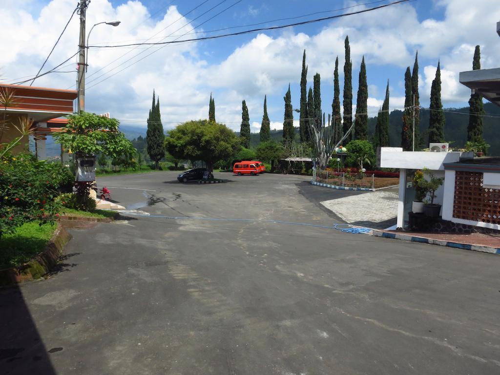 Hotel Selecta Batu (East Java) Exterior foto